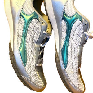 Ladies Avia  Sneakers